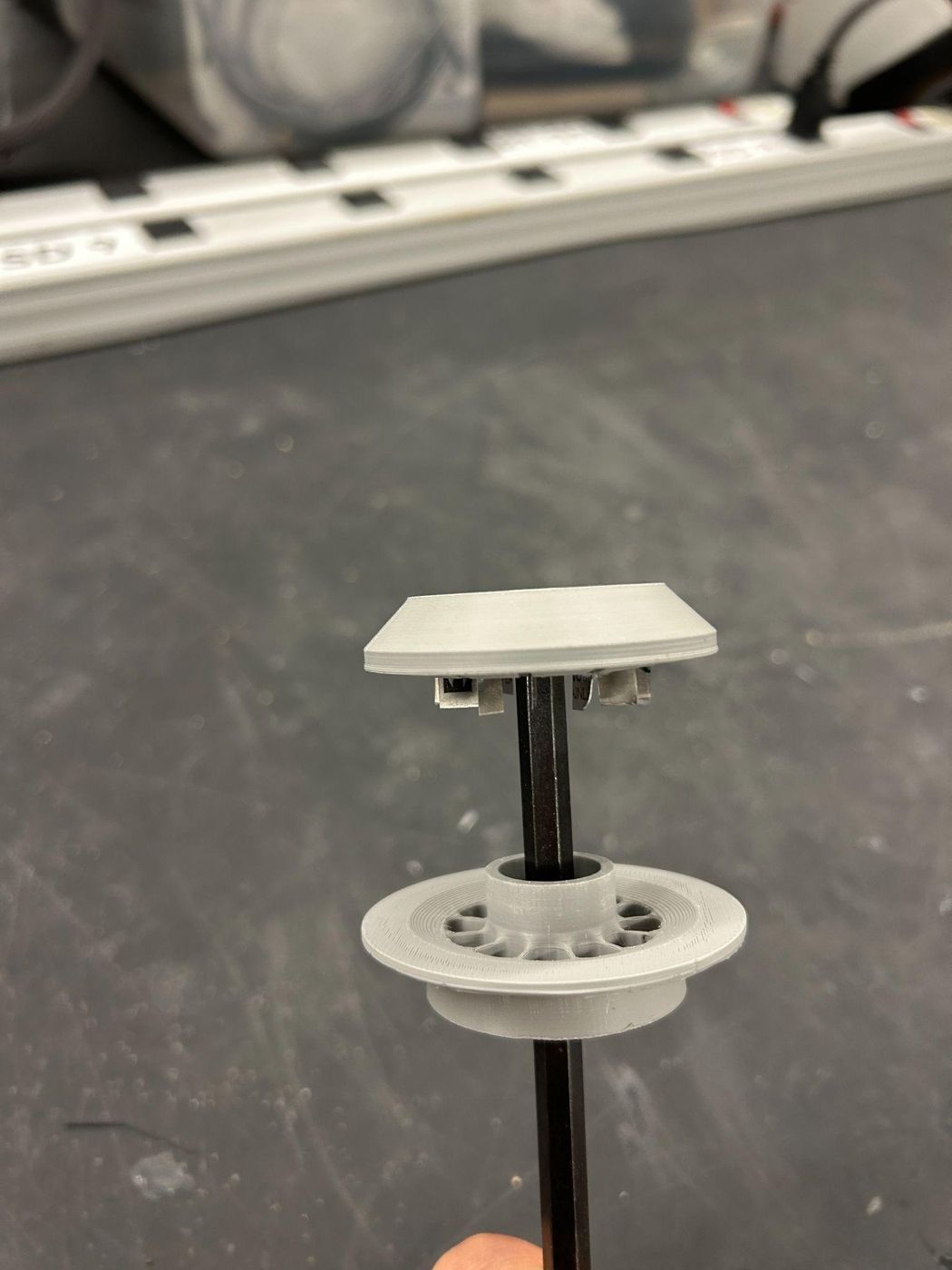 Version 5 grey print with rotor on a shaft